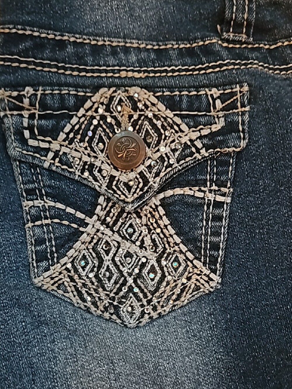 No Boundaries Dark Blue Skinny Jeans with Embroidered Back Pockets - Picture 7 of 10
